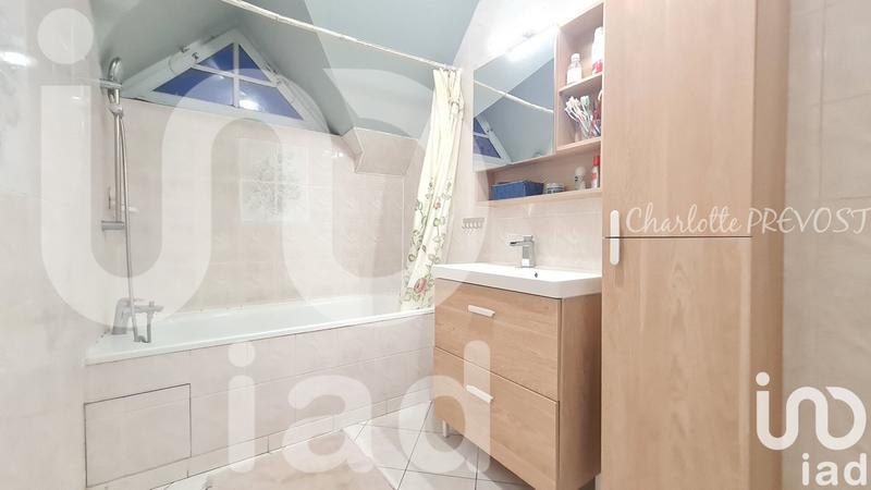 Maison - 136 m² - 5 pièces