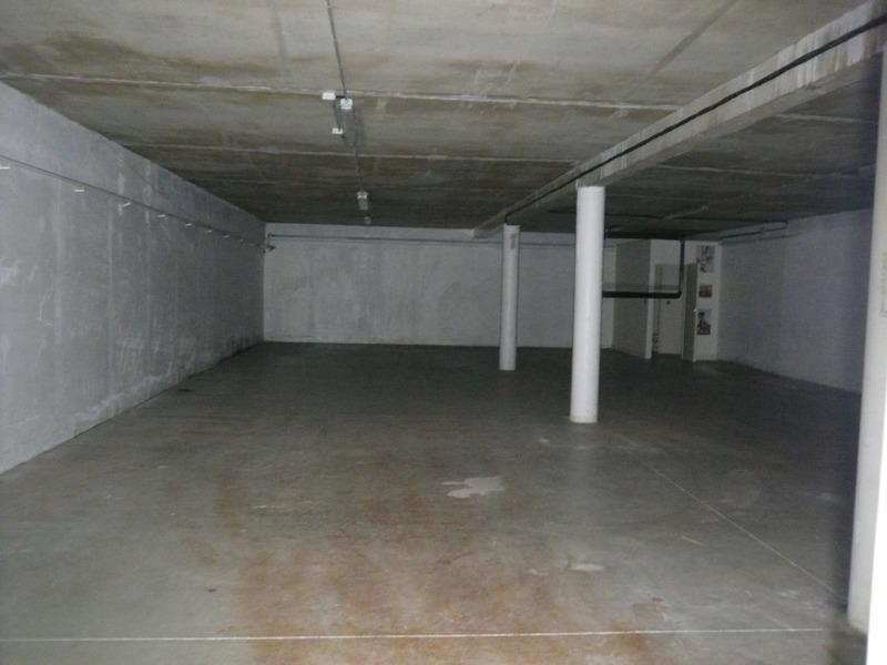 Local commercial - 194 m² - 2 pièces