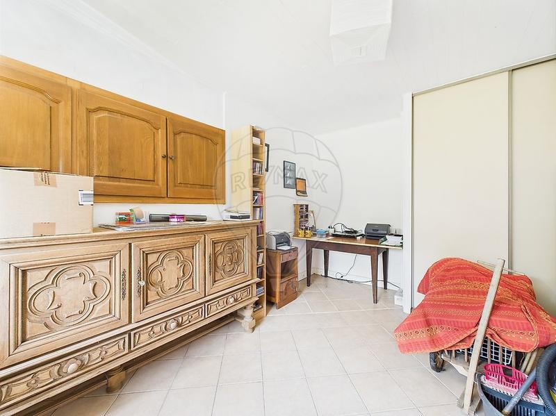 Maison - 210 m² - 5 pièces