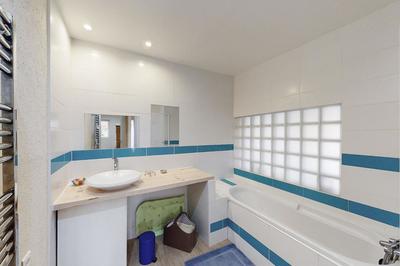 Maison - 169 m² - 6 pièces