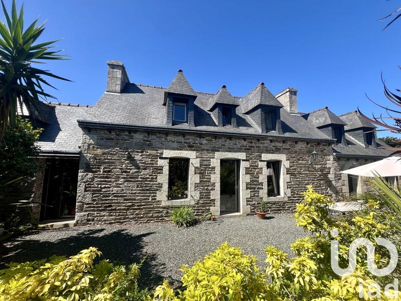 Maison - 147 m² - 6 pièces