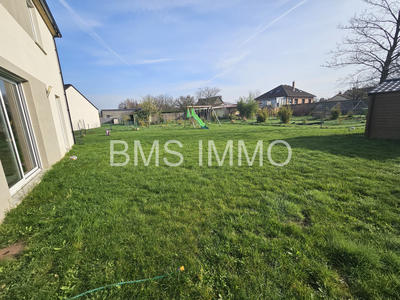 Maison - 105 m² - 5 pièces