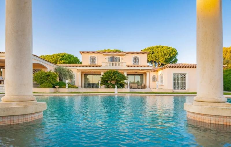 Villa - 450 m² - 8 pièces