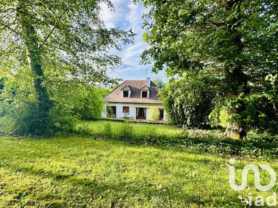 Maison - 130 m² - 8 pièces