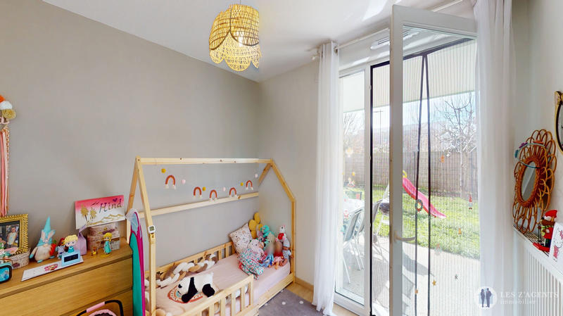 Appartement - 75 m² - 4 pièces