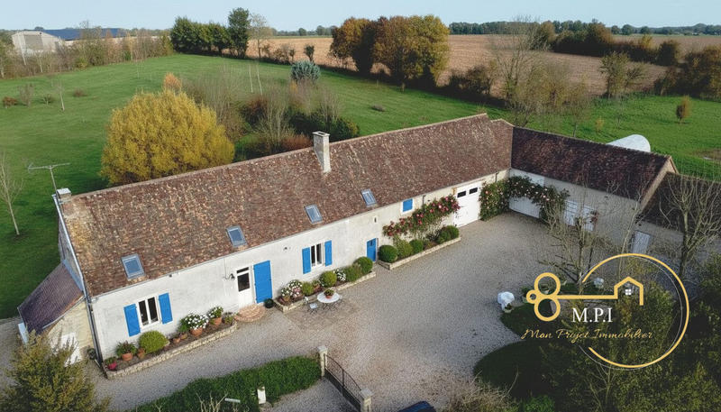 Maison - 175 m² - 9 pièces