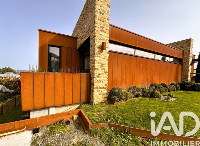 Maison de maîtres - 202 m² - 6 pièces