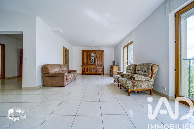 Appartement - 143 m² - 5 pièces