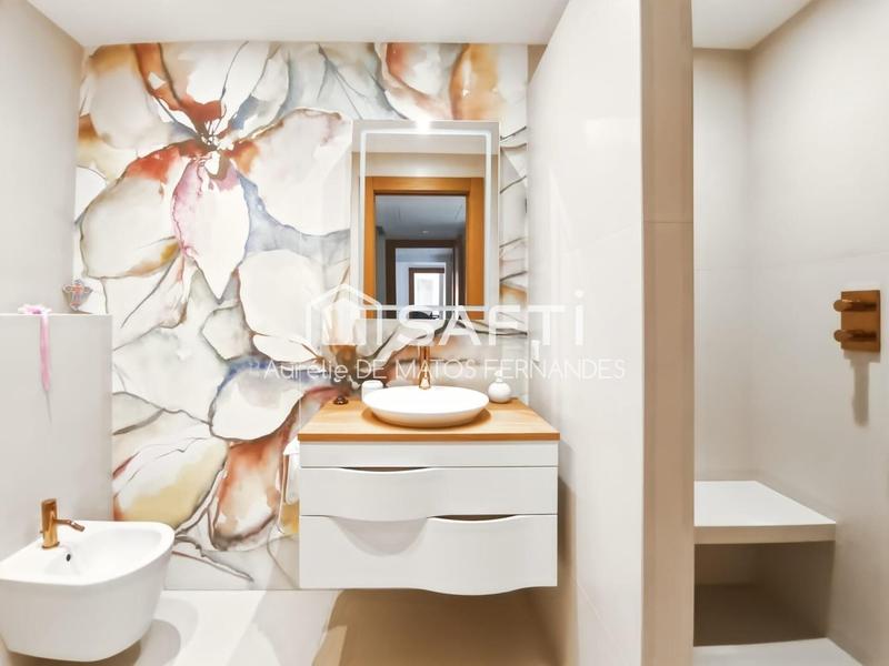 Appartement - 110 m² - 4 pièces