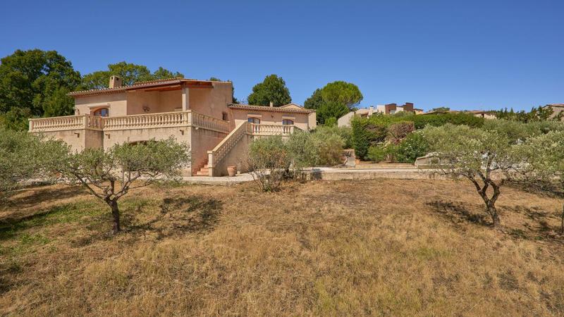 Maison - 155 m² - 5 pièces