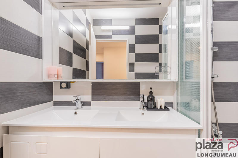 Appartement - 78 m² - 4 pièces