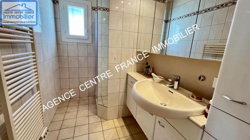 Maison - 83 m² - 5 pièces