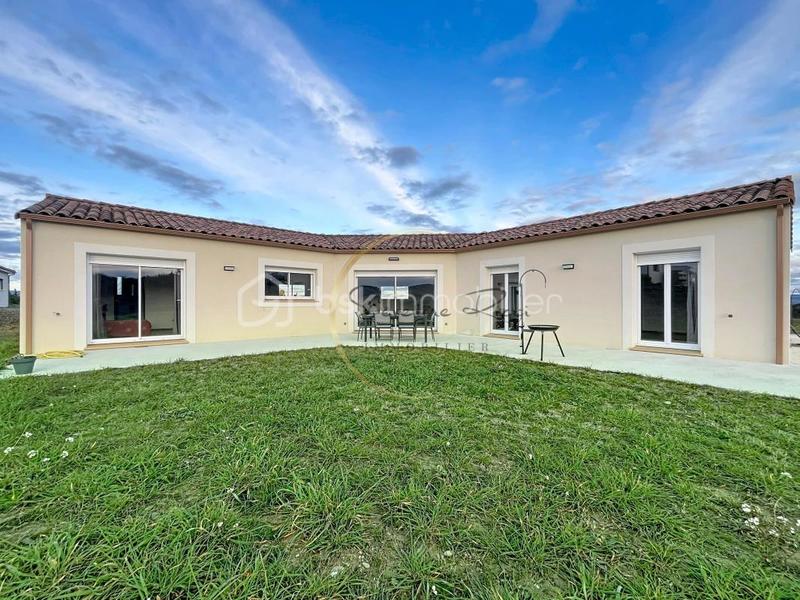 Villa - 181 m² - 6 pièces