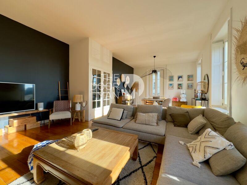 Appartement - 117 m² - 4 pièces