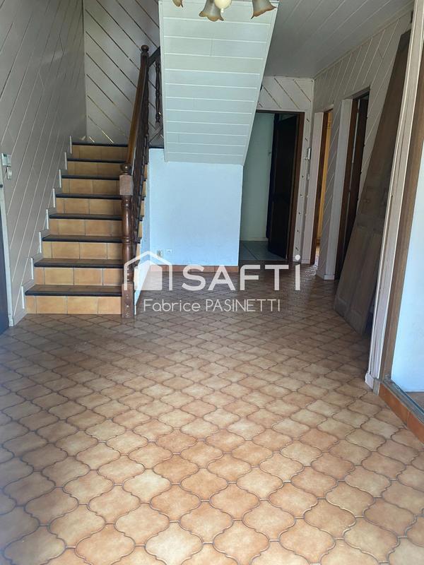 Maison - 130 m² - 6 pièces