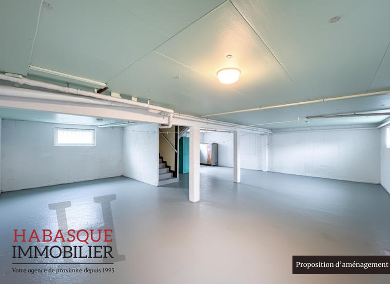 Maison - 99 m² - 5 pièces