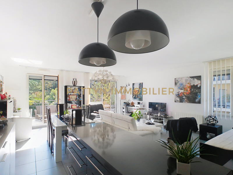 Duplex - 103 m² - 5 pièces