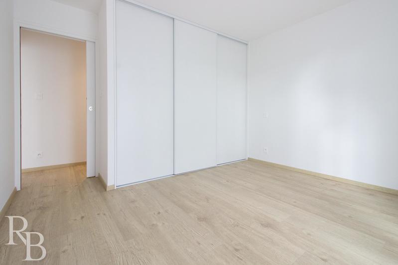 Appartement - 191 m² - 6 pièces