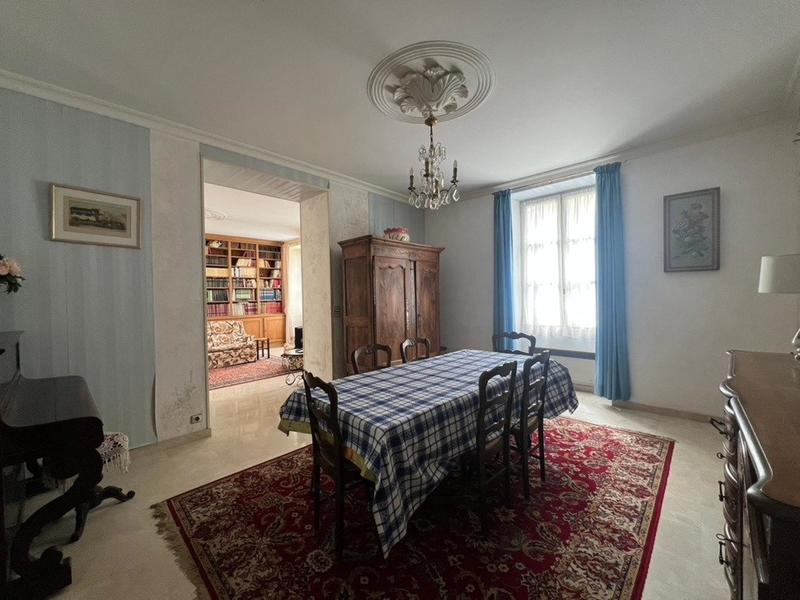 Maison de maîtres - 153 m² - 7 pièces