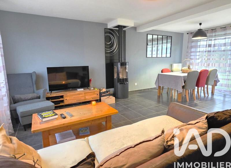 Maison - 143 m² - 6 pièces