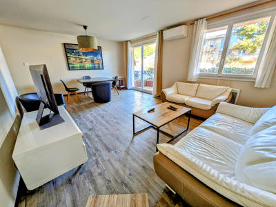 Appartement - 84 m² - 4 pièces