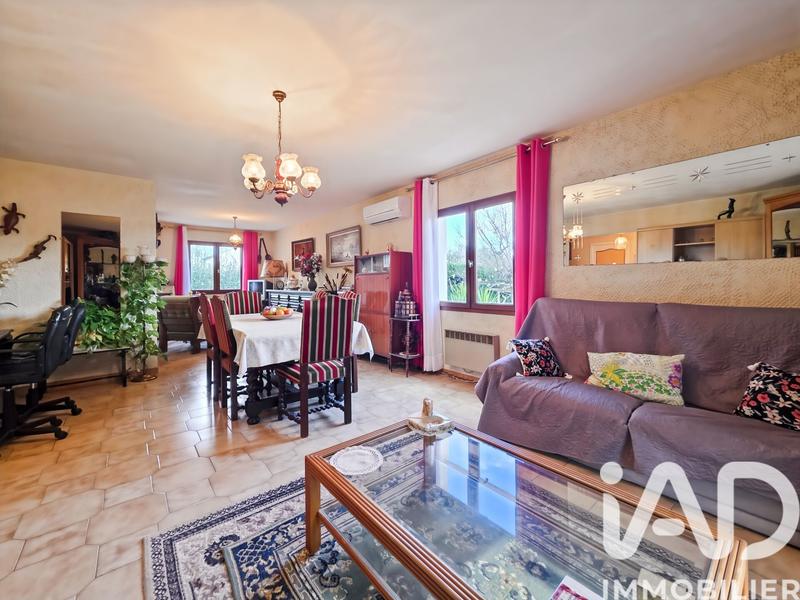 Maison - 98 m² - 5 pièces