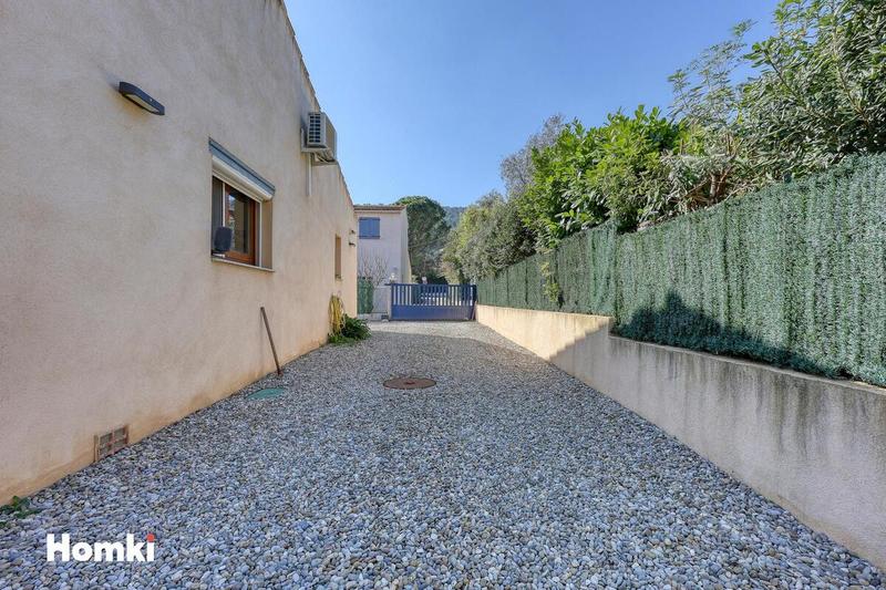 Maison - 138 m² - 5 pièces