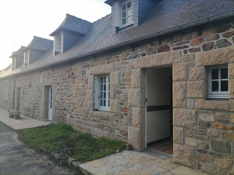 Maison - 135 m² - 9 pièces