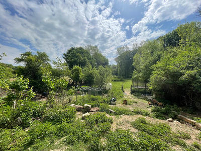 Maison - 230 m² - 8 pièces