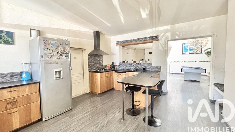 Maison - 234 m² - 7 pièces