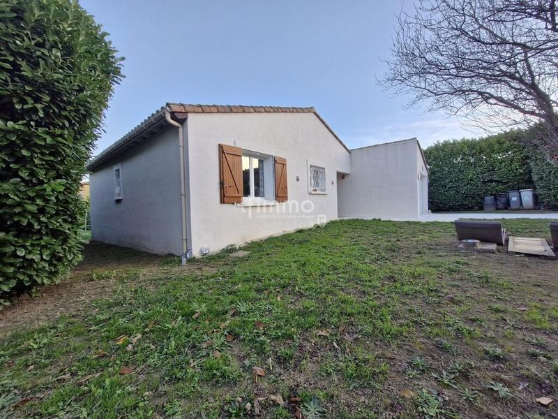 Maison - 90 m² - 4 pièces