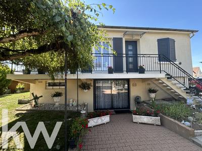 Maison - 111 m² - 6 pièces