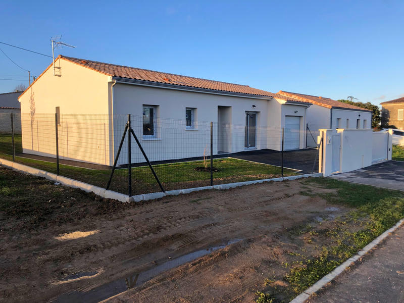 Maison - 93 m² - 5 pièces