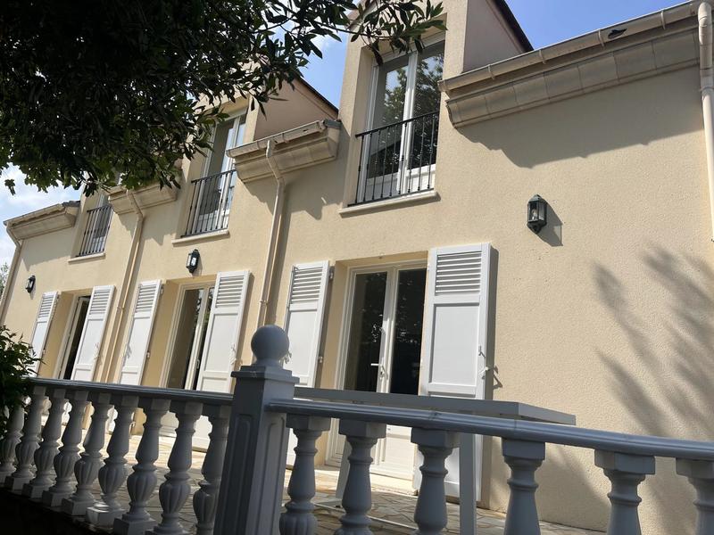 Maison - 153 m² - 7 pièces