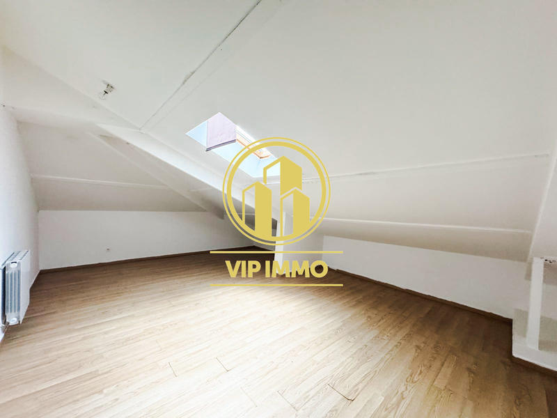 Duplex - 62 m² - 5 pièces