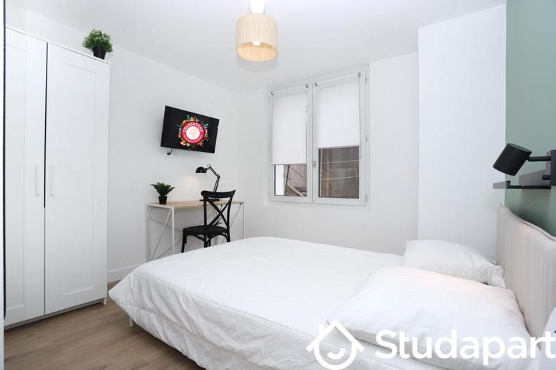 Chambre - 10 m² - 1 pièce