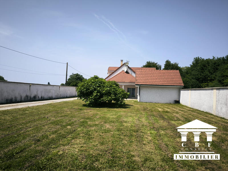 Villa - 225 m² - 8 pièces