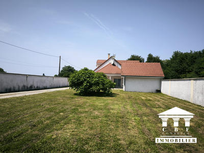 Villa - 225 m² - 8 pièces