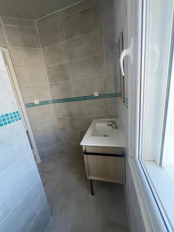 Immeuble - 109 m² - 6 pièces