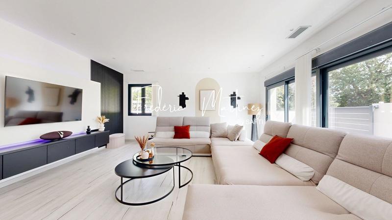 Maison - 173 m² - 5 pièces