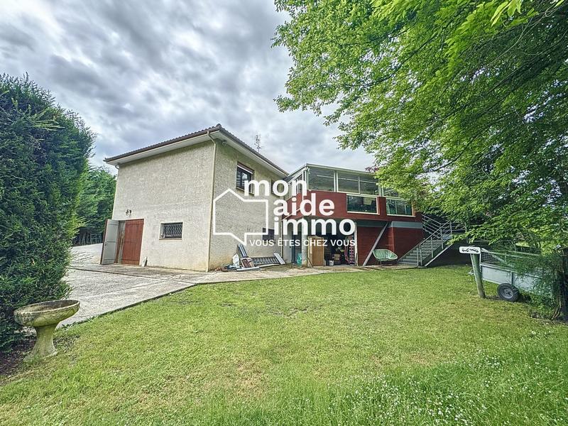 Maison - 116 m² - 10 pièces