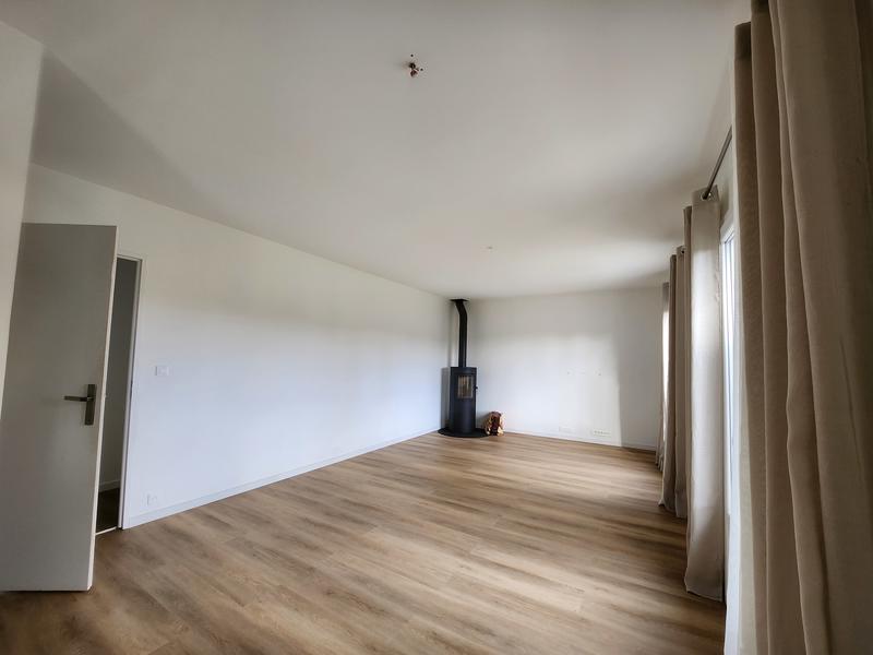 Maison - 101 m² - 5 pièces