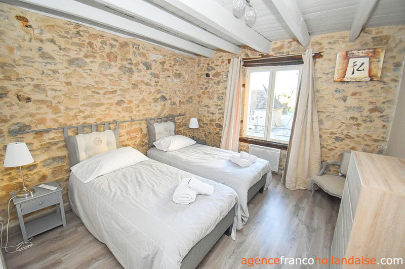 Gîte - 406 m² - 14 pièces