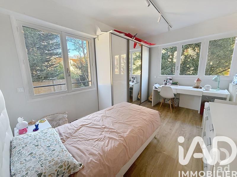 Appartement - 125 m² - 7 pièces