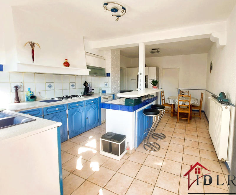 Maison - 190 m² - 6 pièces