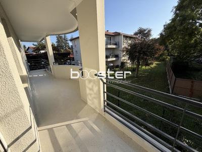 Appartement ancien - 65 m² - 3 pièces