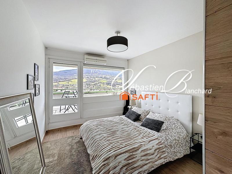 Appartement - 104 m² - 4 pièces