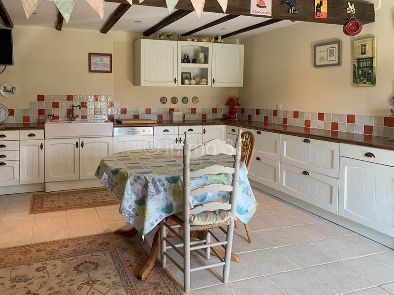 Maison en pierre - 131 m² - 4 pièces