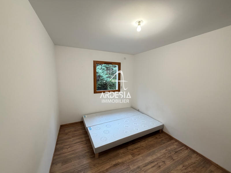 Appartement - 93 m² - 3 pièces