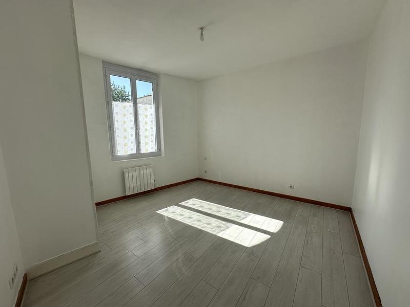 Maison jumelée - 64 m² - 2 pièces